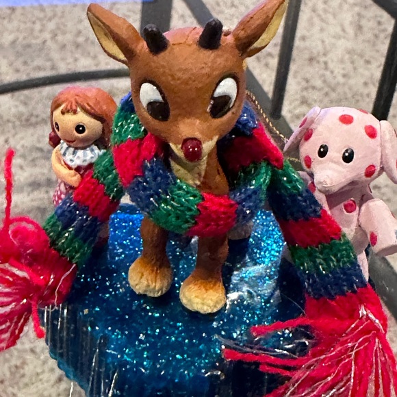 Vintage Carlton Cards A Merry Misfit Christmas ornament - Picture 6 of 12